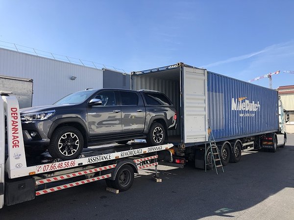 Pourquoi expédier votre voiture par conteneur ?